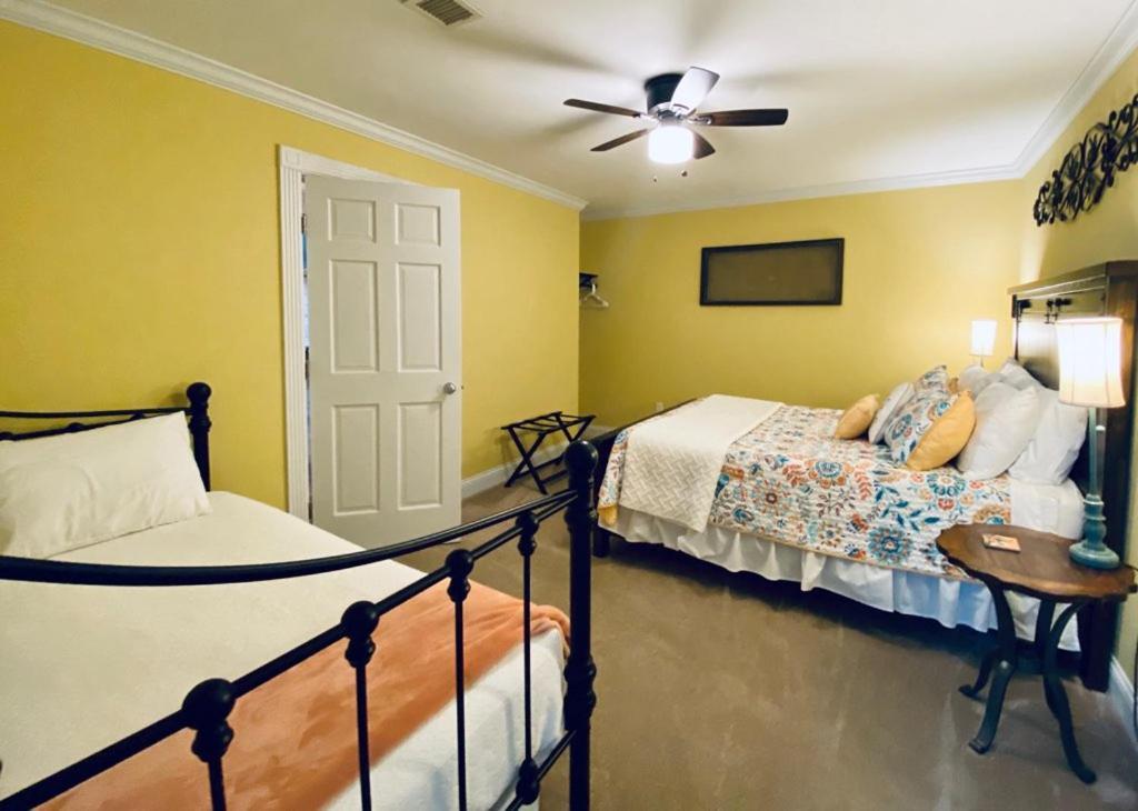Barren Breeze Bed And Breakfast Lucas Exterior photo